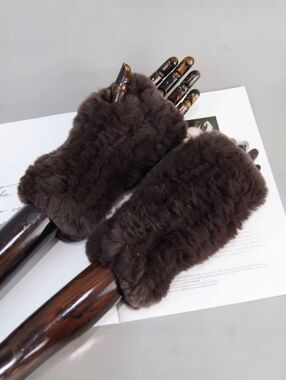 Plush Faux Fur Fingerless Gloves ▪︎  Coffee ▪︎ Sz 7.87"